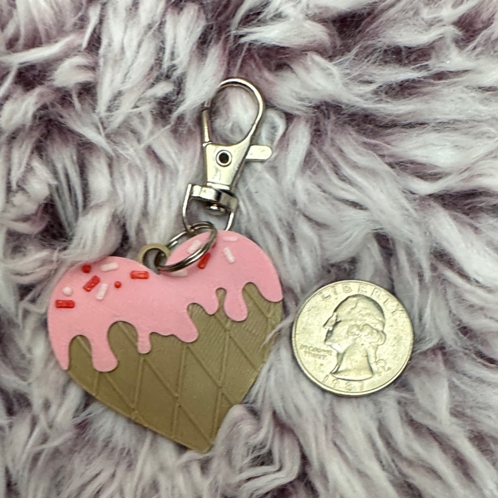 Pink Keychain Set - Picture 4 of 4